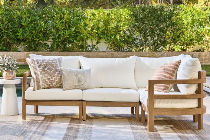 Pottery Barn Woodside Sectional