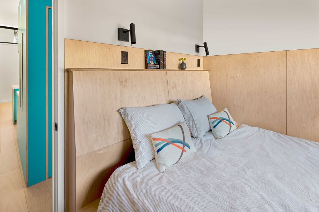 ADU Bedroom Menlo Park House by Ogawa Fisher Architects