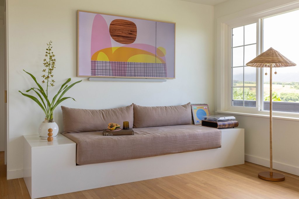 Daybed Hawaiian Surf Cabin by Sun Soul Style Interiors