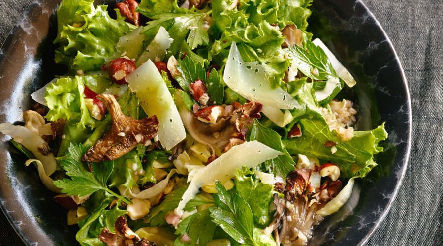 Roasted Mushroom Salad with Hazelnuts (1013)