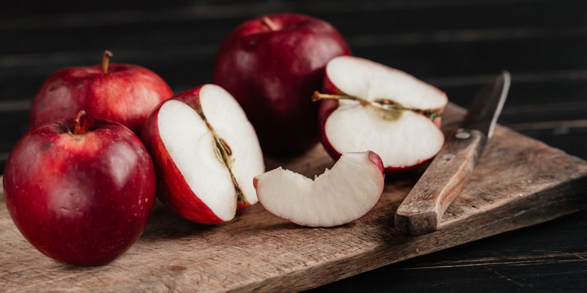An Apple Professor Told Us How to Choose the Best Ones for Baking