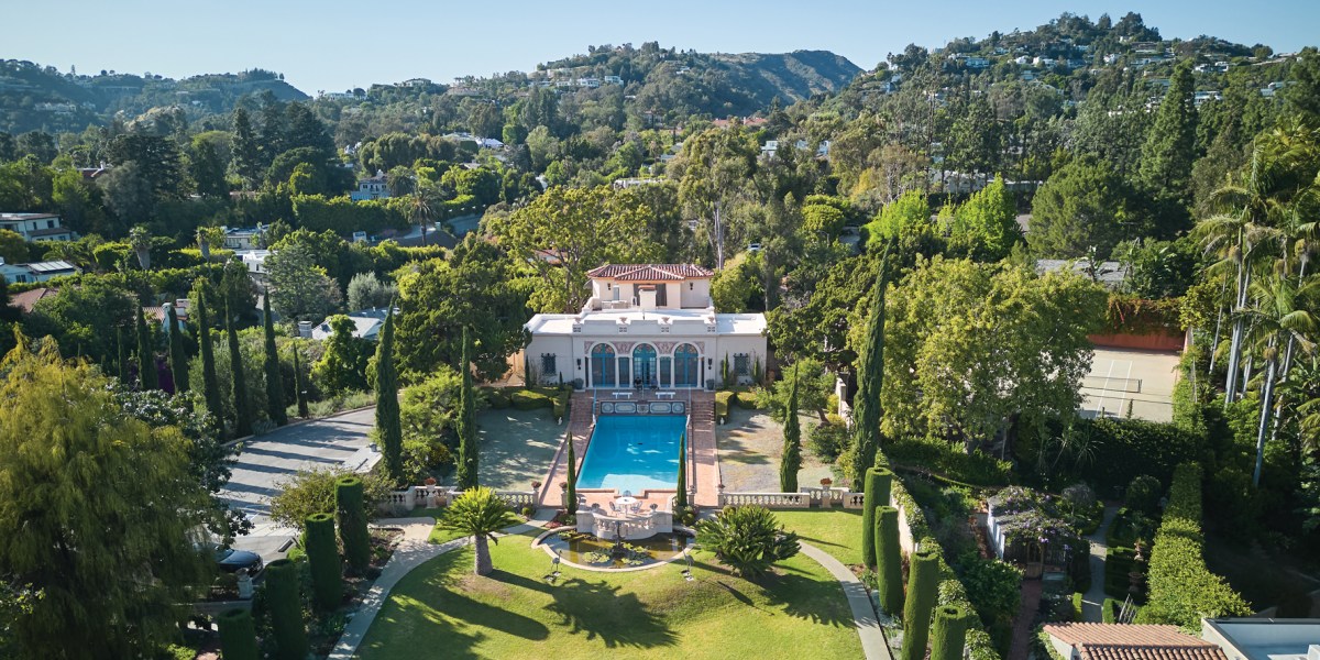 This Stunning and Intimate Public Garden Is Beverly Hills’ Best-Kept Secret