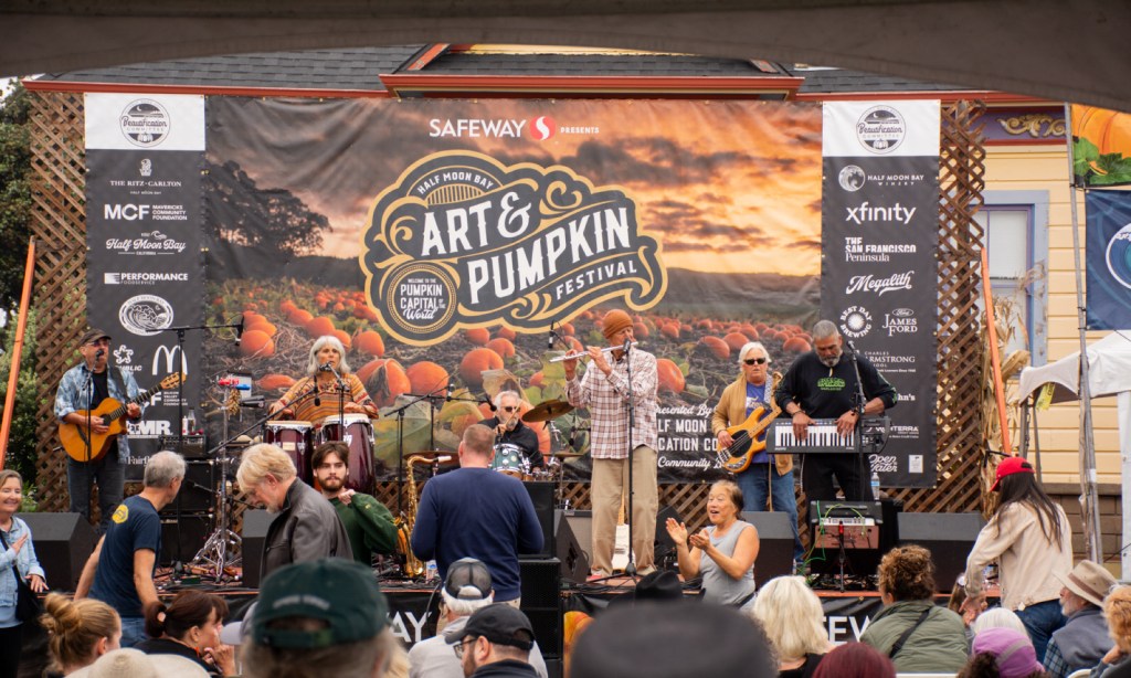 Band playing at Half Moon Bay Festival.