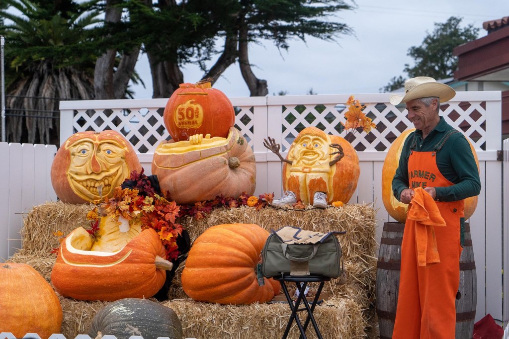 Farmer Mike pumpkin carving exhibit.