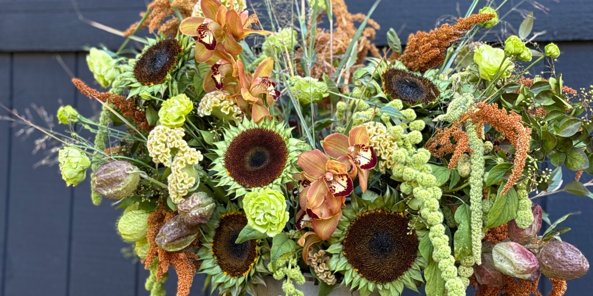 You Need to Be Making Birding Bouquets This Autumn