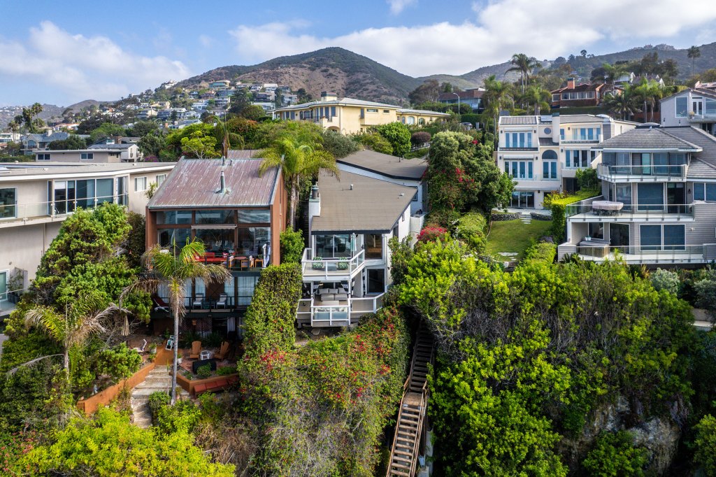 Exterior Diane Keaton Laguna Beach House