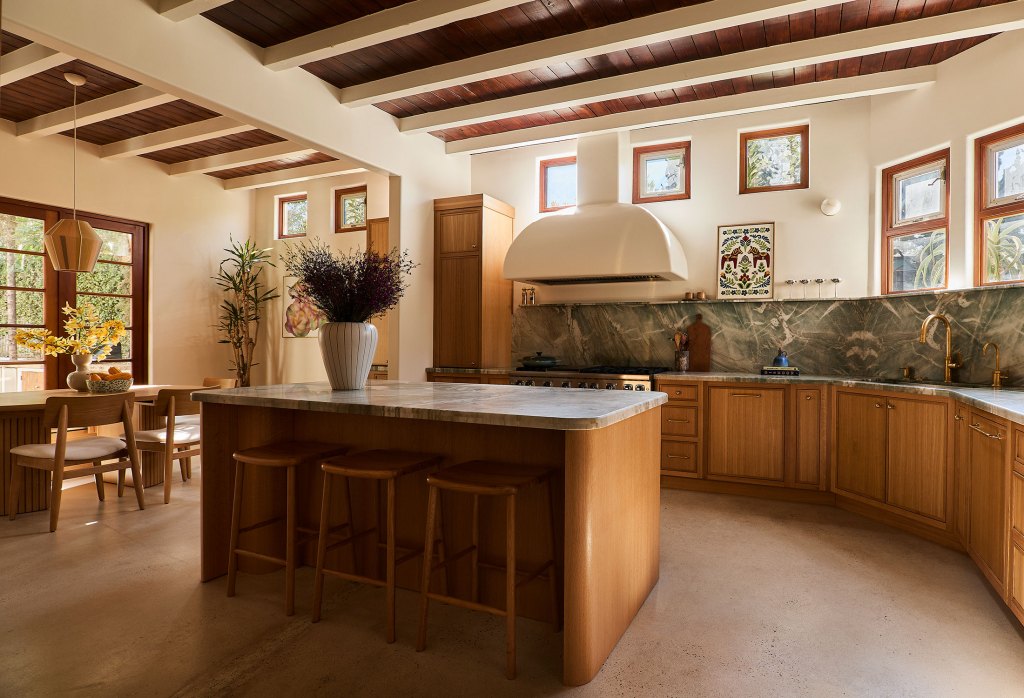 Kitchen Santa Monica House Spec + Sage