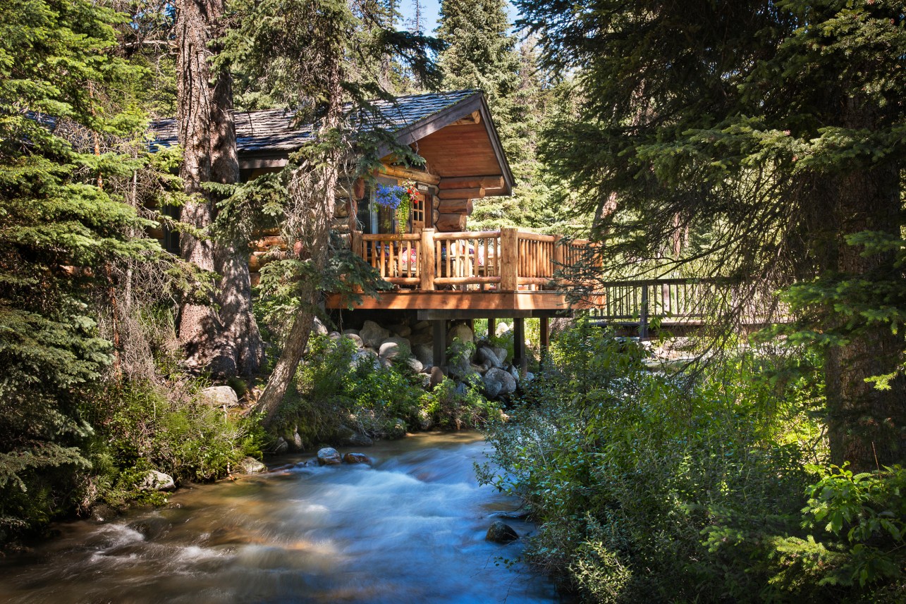 It's Never Been a Better Time Than Now to Stay at a Dude Ranch