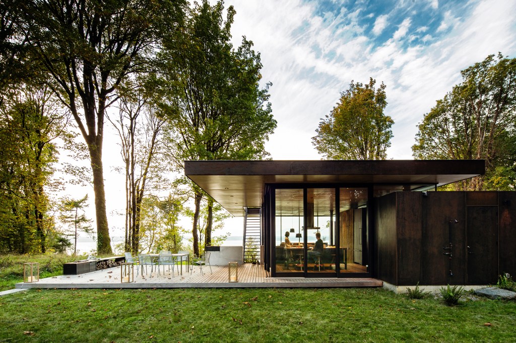 Which House Style Is Perfect for You? Here’s What the Zodiac Says