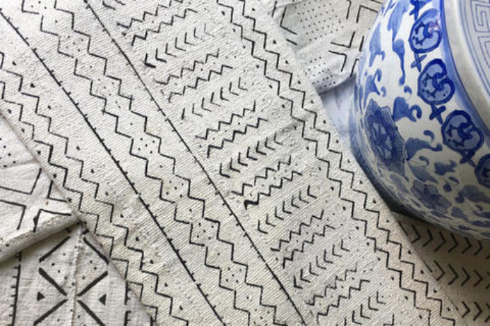 22 Ways To Decorate With Mud Cloth, The Trendy Textile That's