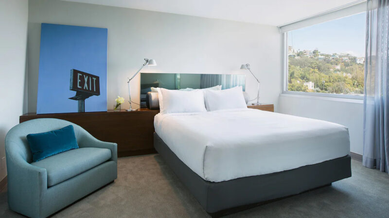 Andaz West Hollywood Deluxe View Suite Bedroom