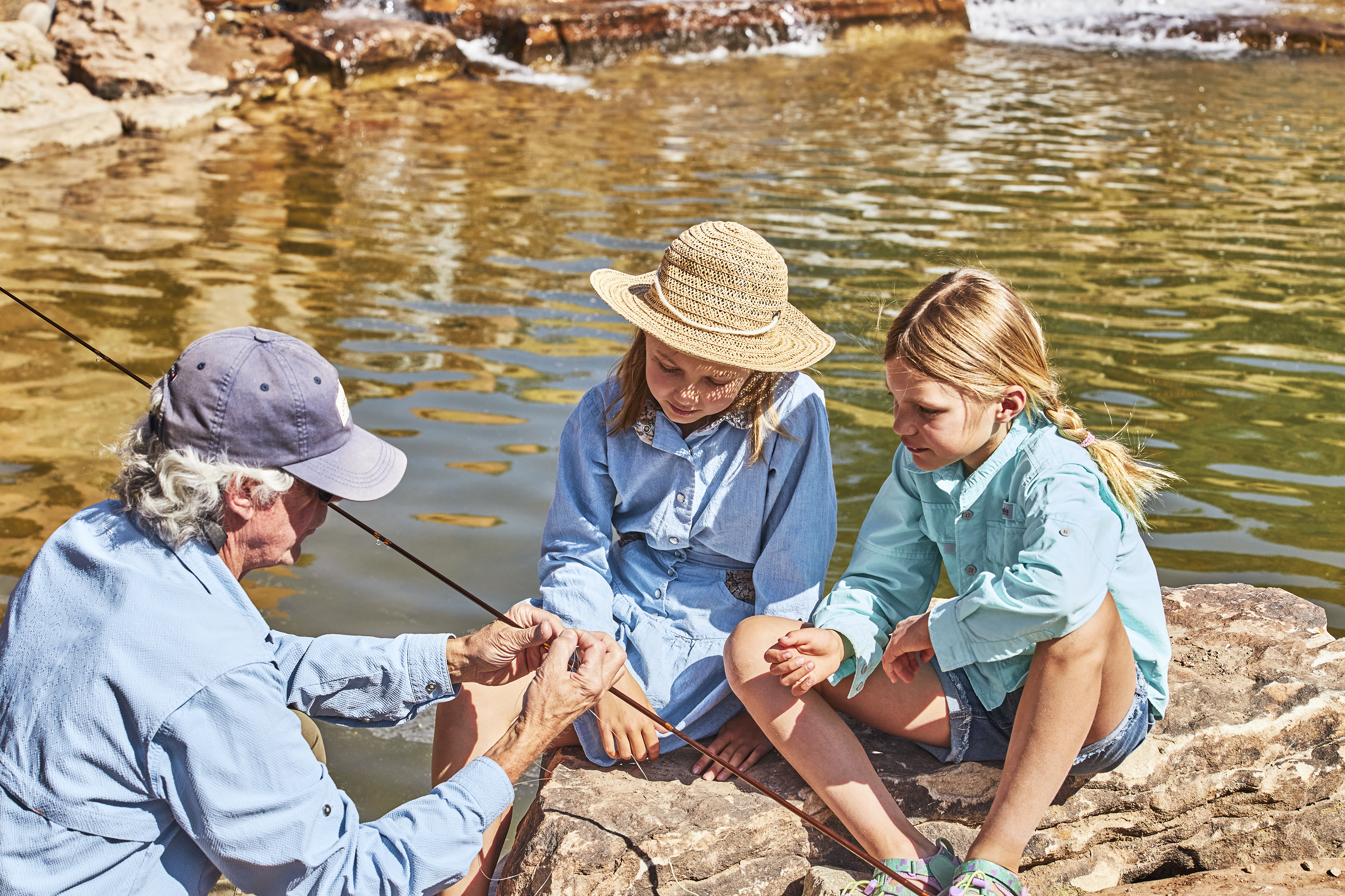 BL_Activities_Fly-Fishing_20222N2A1422-R1.jpg