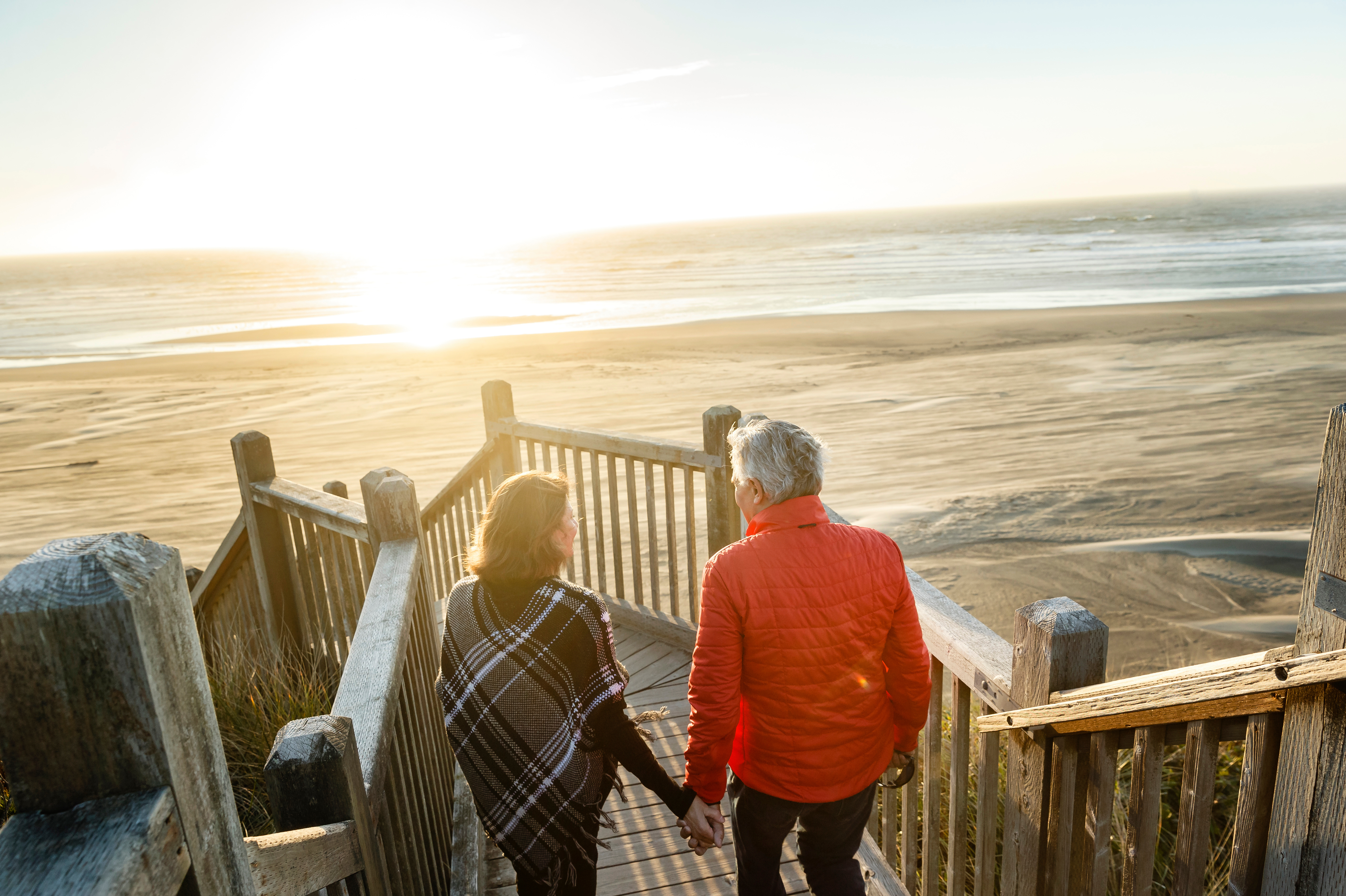 Couple-stairs-to-beach.jpg