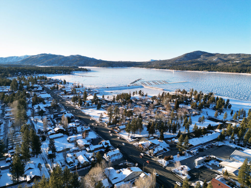 Big Bear lake snow