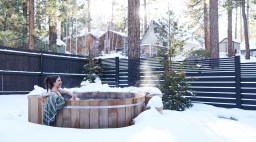 The cedar hot tub at Noble + Proper Hotel in Big Bear