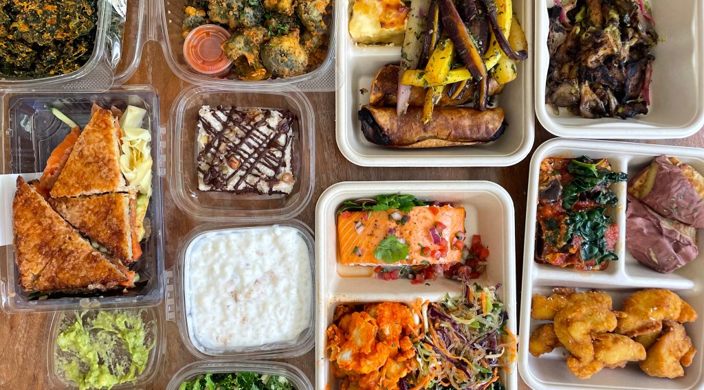 Every Traveler Visits This Grocery Store When They Come to L.A. Here's What You Have to Buy.