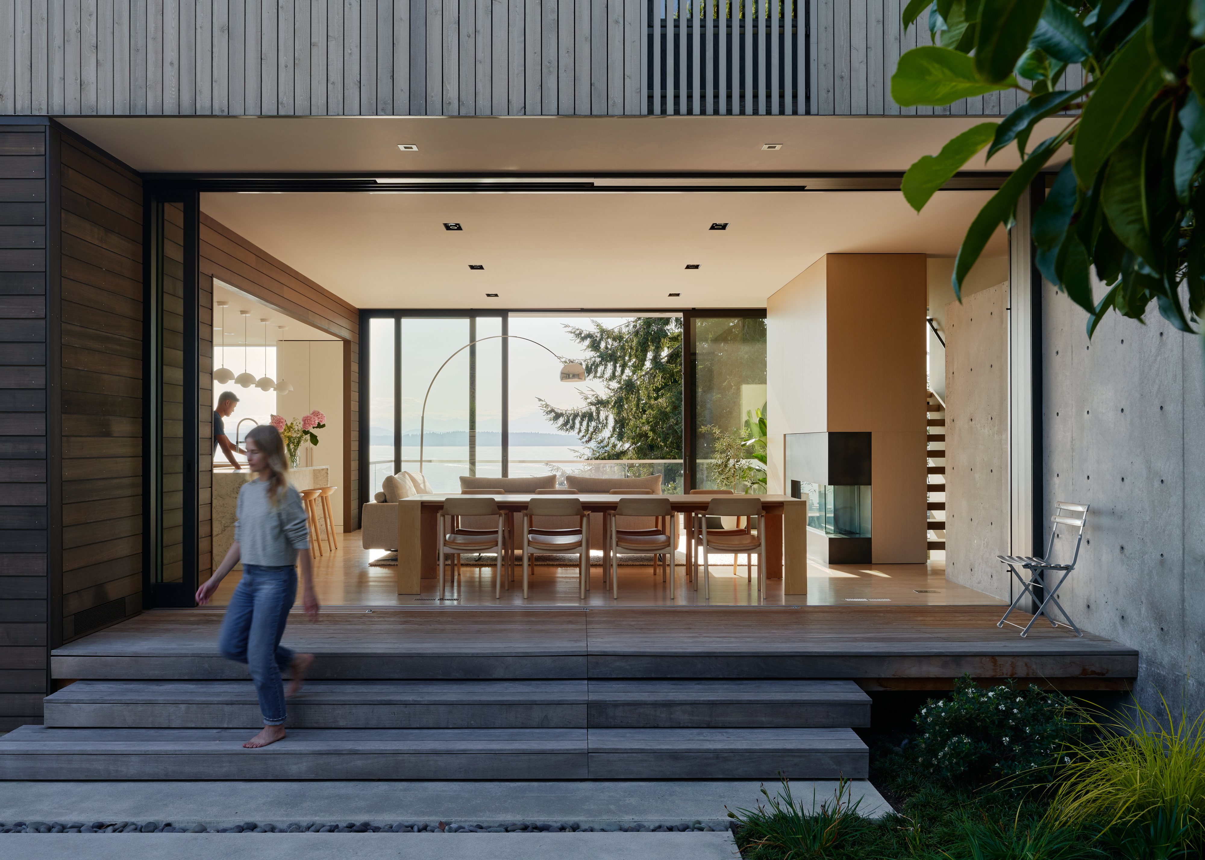 Sunset Modern — The New Modern Home