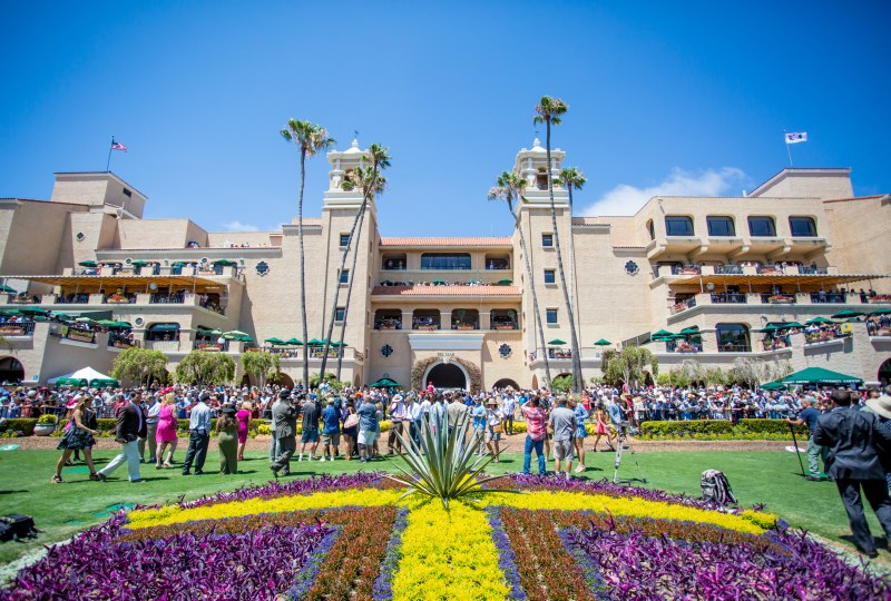 Del Mar Thoroughbred Club