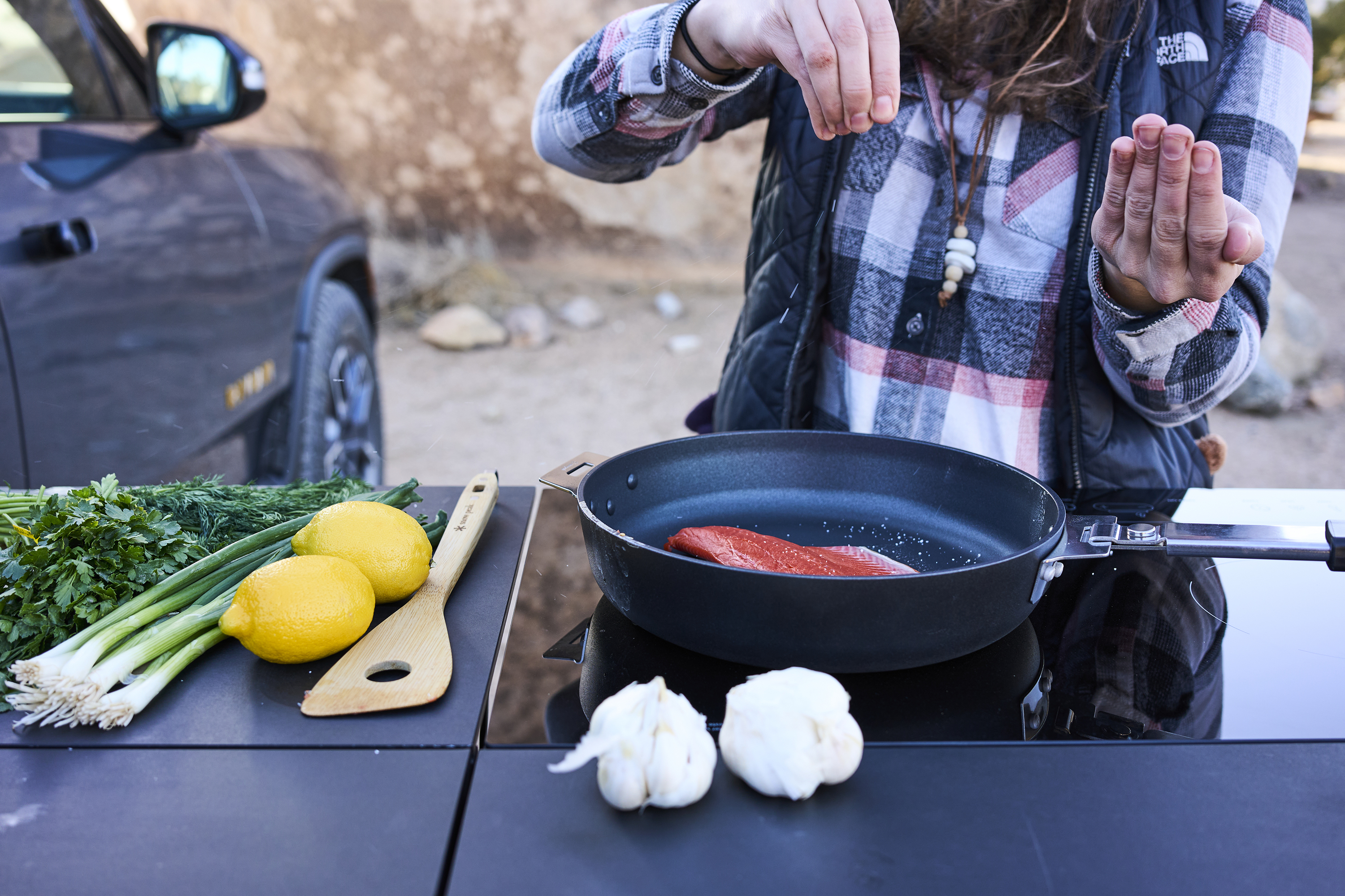 Anyone else use a wok while camping?? : r/camping