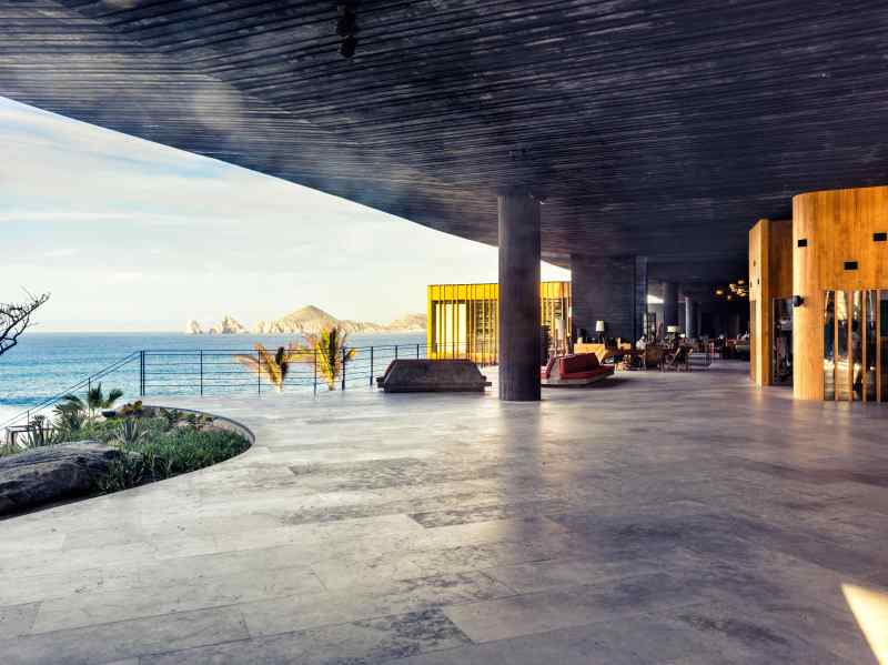 Sunken Bar at The Cape, a Thompson Hotel