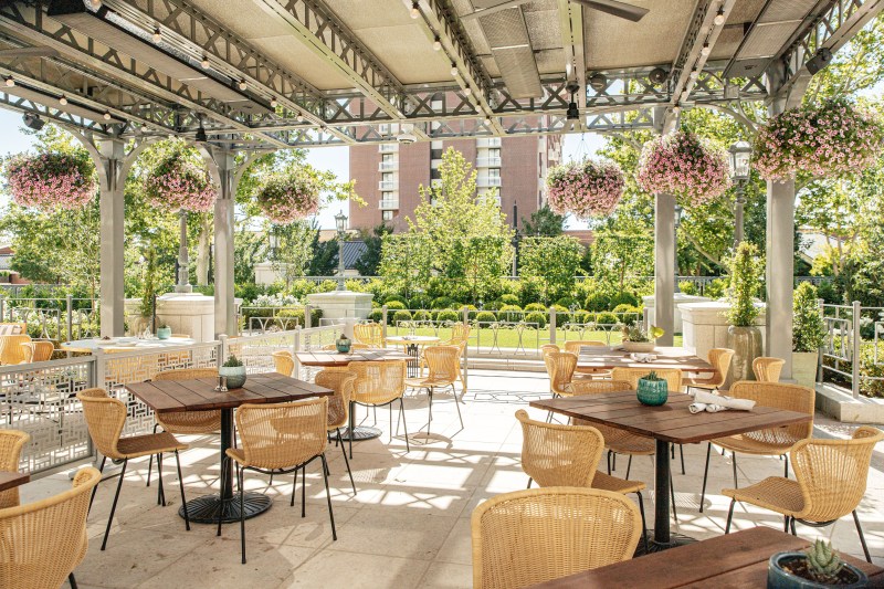 Laurel Brasserie & Bar