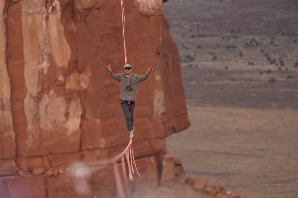 Highlining 500 Feet off the Desert Floor? Just a Walk in the Park on New Discovery+ Series 
