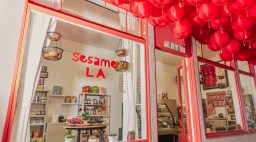 sesame linda front window photo