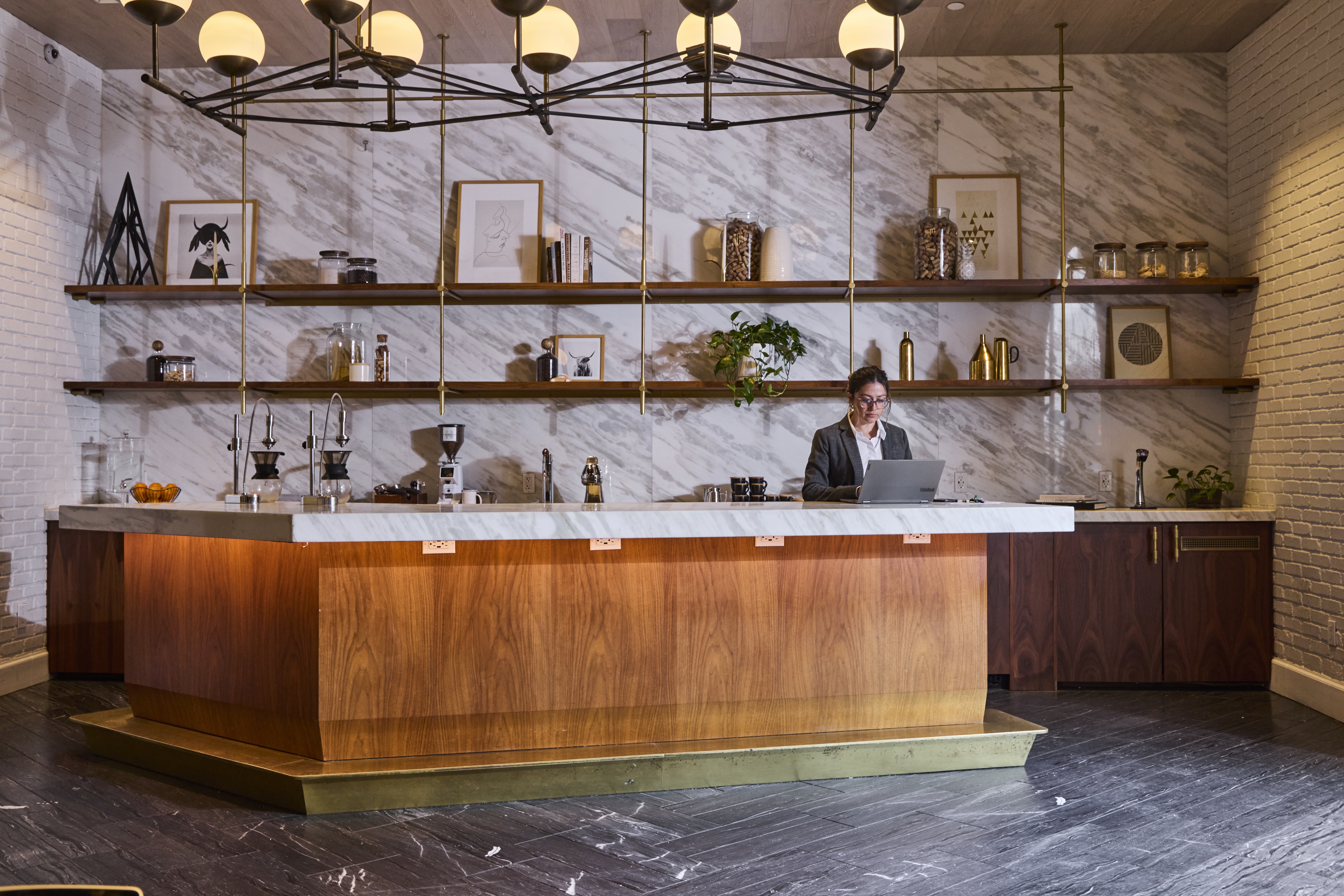 coffee-and-complimentary-wine-and-beer-can-be-found-at-halcyons-check-in-kitchen-counter