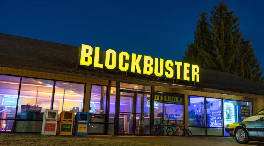 The Last Remaining Blockbuster Is Becoming a Temporary Airbnb