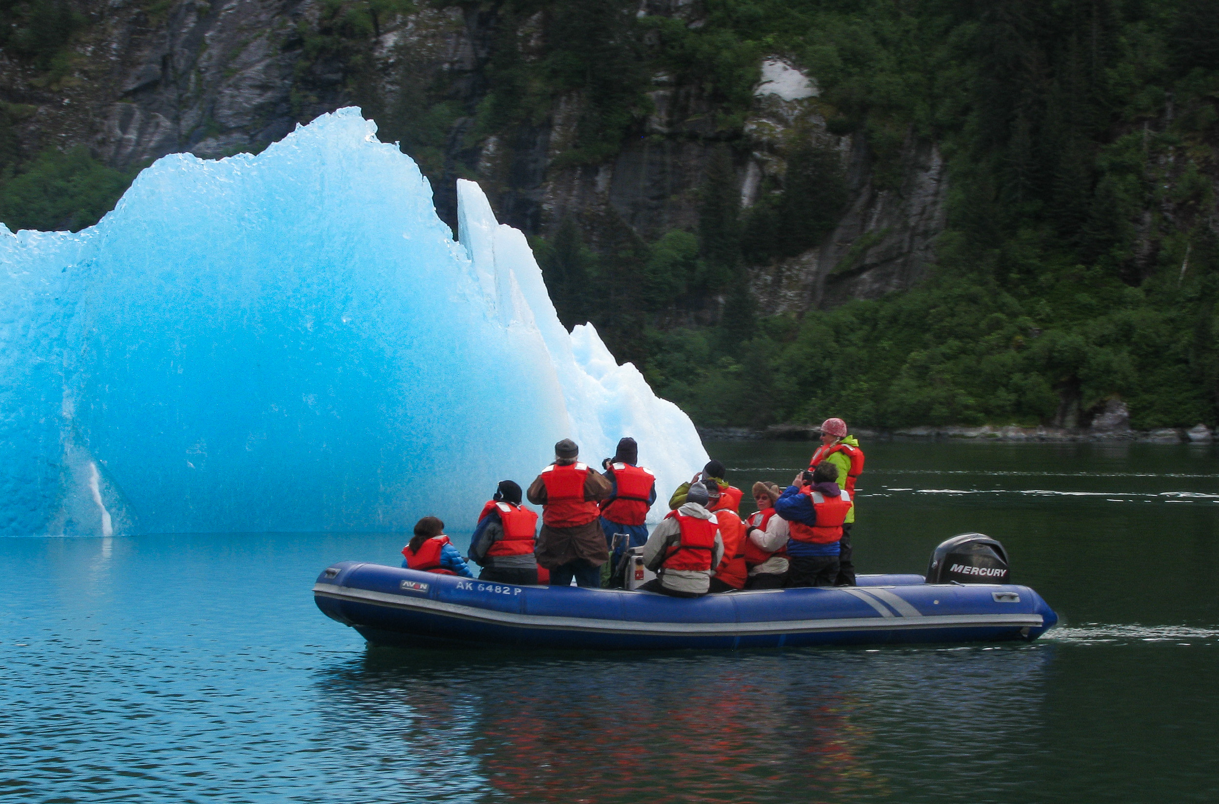 skiff-kayak-hike-or-relax-your-alaska-charter-is-designed-around-what-matters-most-to-you