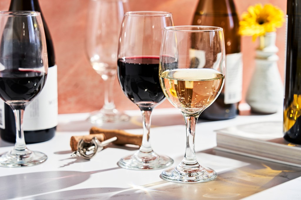 Drink the Issue: Sunset Wine Club’s Perfect Pairings from the 2022 Outdoor Living Issue