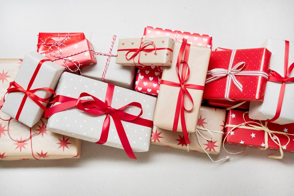 The 2021 Sunset Holiday Gift Guides