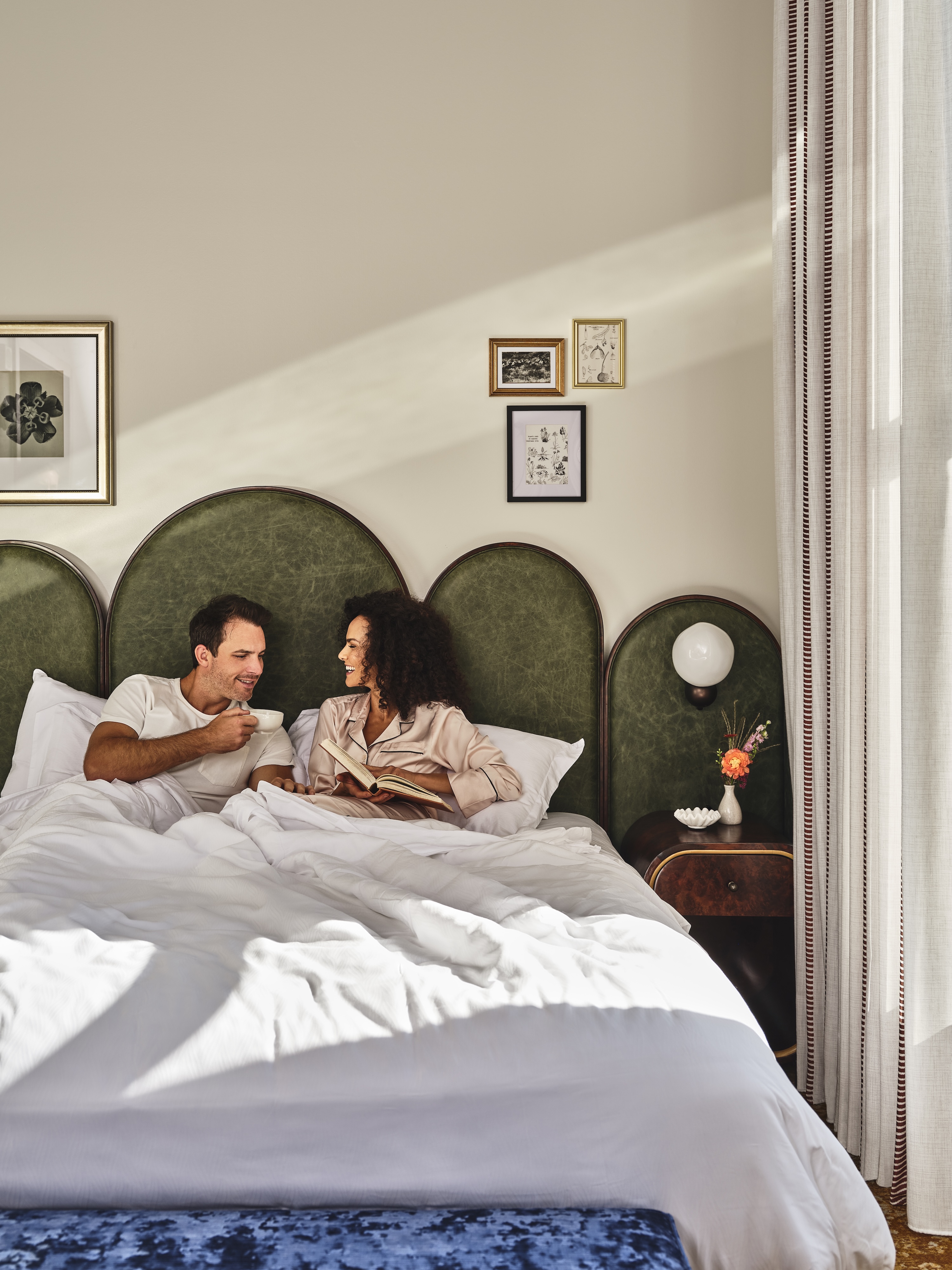 a-couple-enjoying-a-relaxing-morning-at-the-crawford