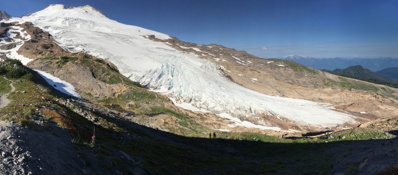 Cascades Glacier Walking Tour