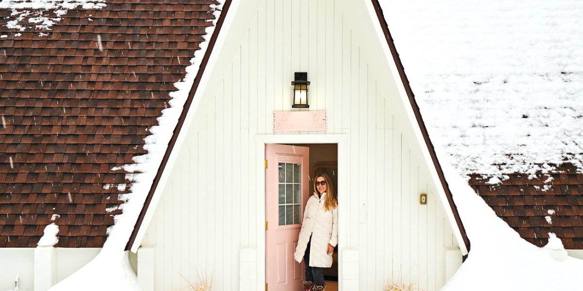 Thrailkill with Pink Door