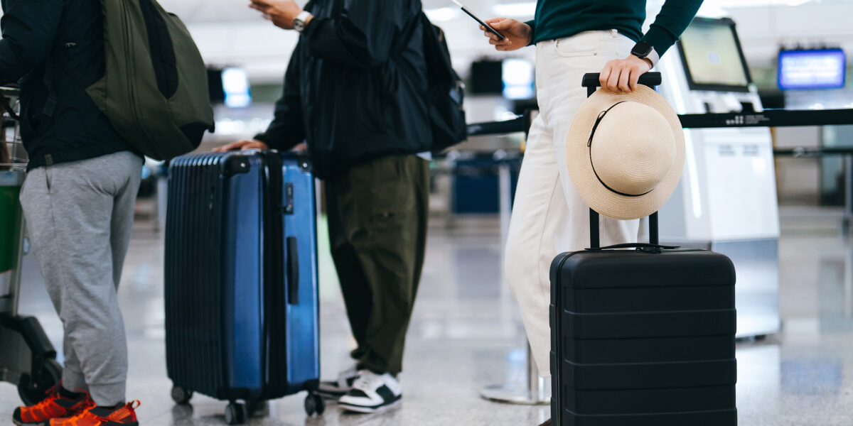 Airport Luggage Line