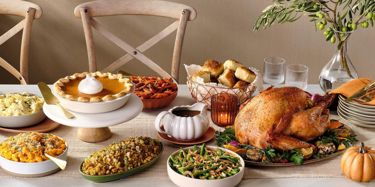 ALDI's Thanksgiving Meal Will Feed 10 People for Less than 47