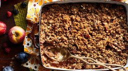 Apple Crisp with Brandy and Spices