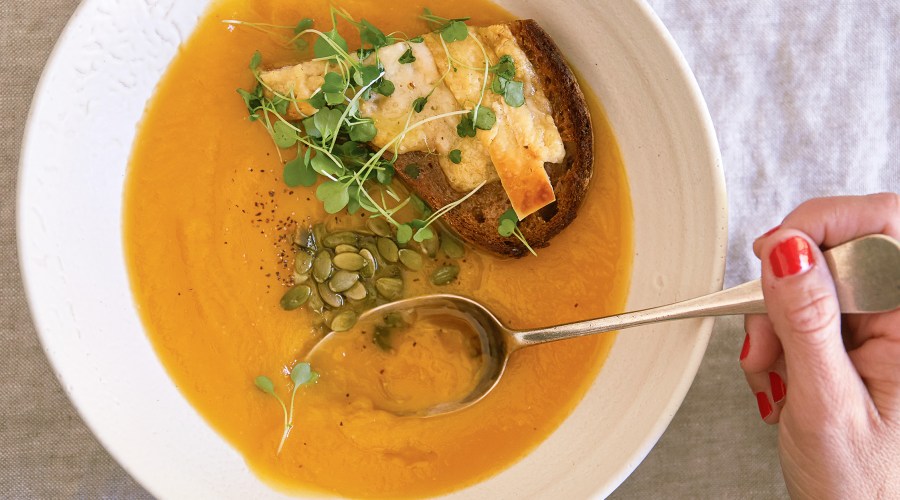 squash-leek-potato-soup-with-cheese-toast