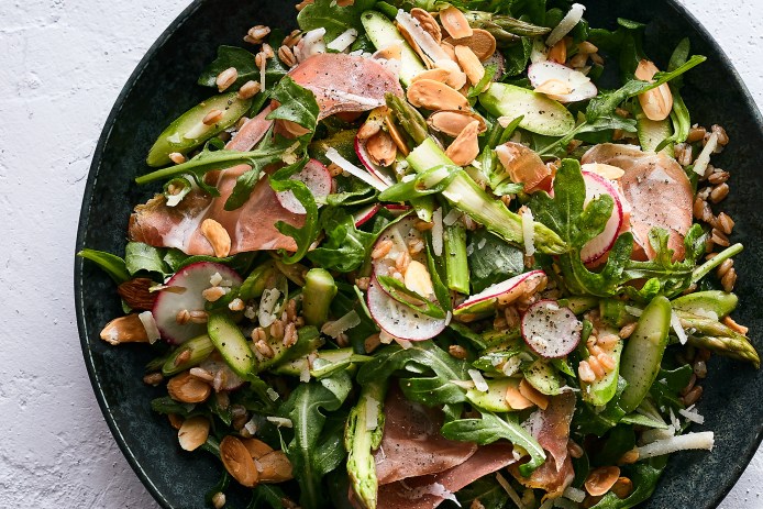 Arugula and Farro Salad with Asparagus and Prosciutto