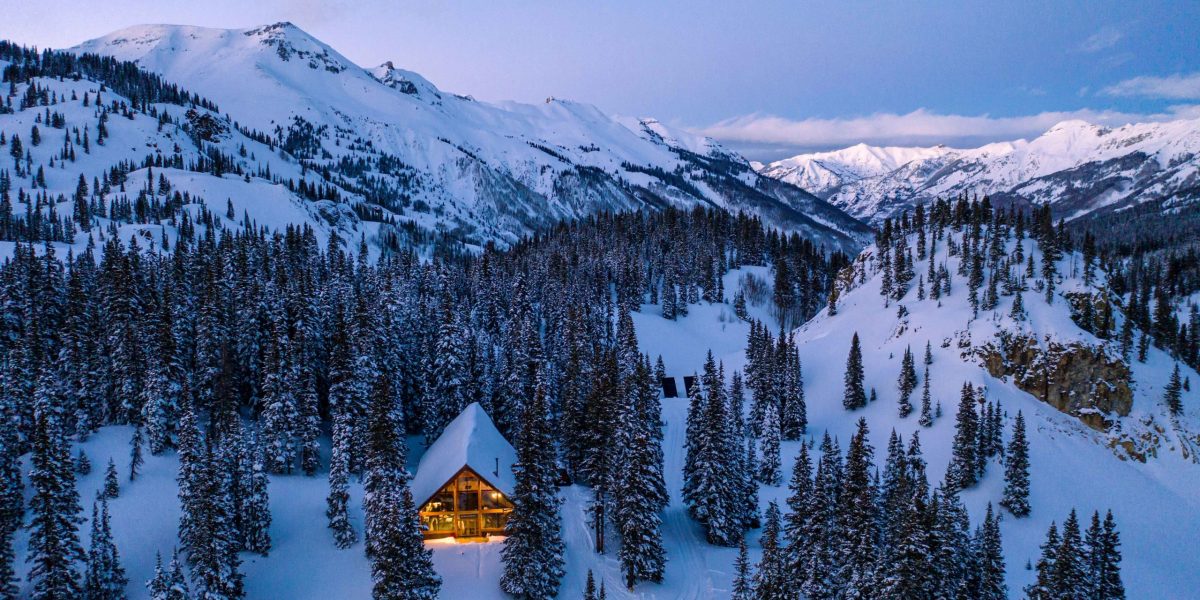 Red Mountain Alpine Lodge