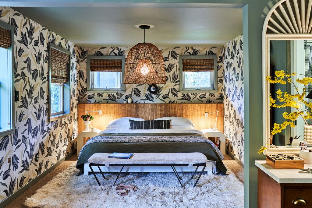 Bedroom Wallpaper