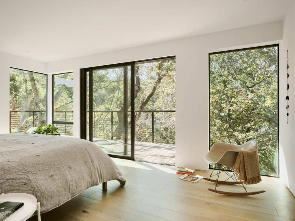 Bedroom in San Mateo Ranch House by Feldman Architecture