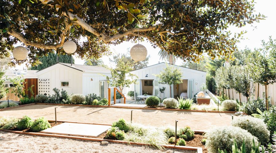 Want to Replace Your Lawn? This New Garden Trend Is a Blast