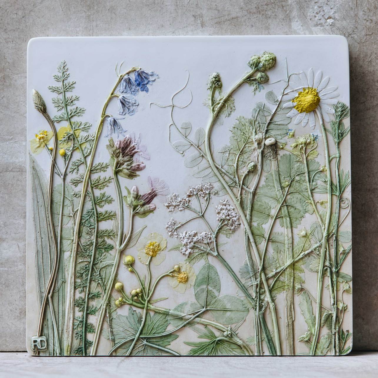 We Bet You've Never Thought of Preserving Flowers Like This Before