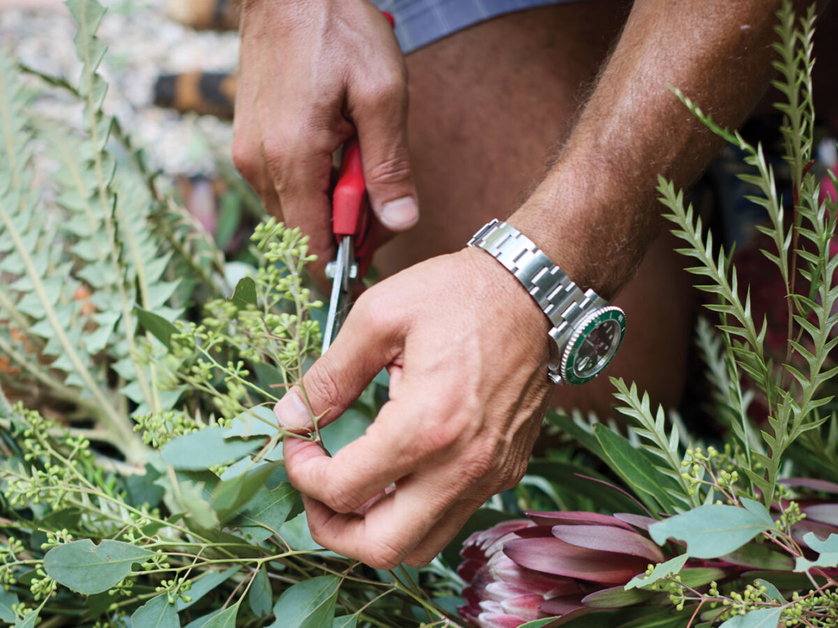 Thomas Diehl Garland Making