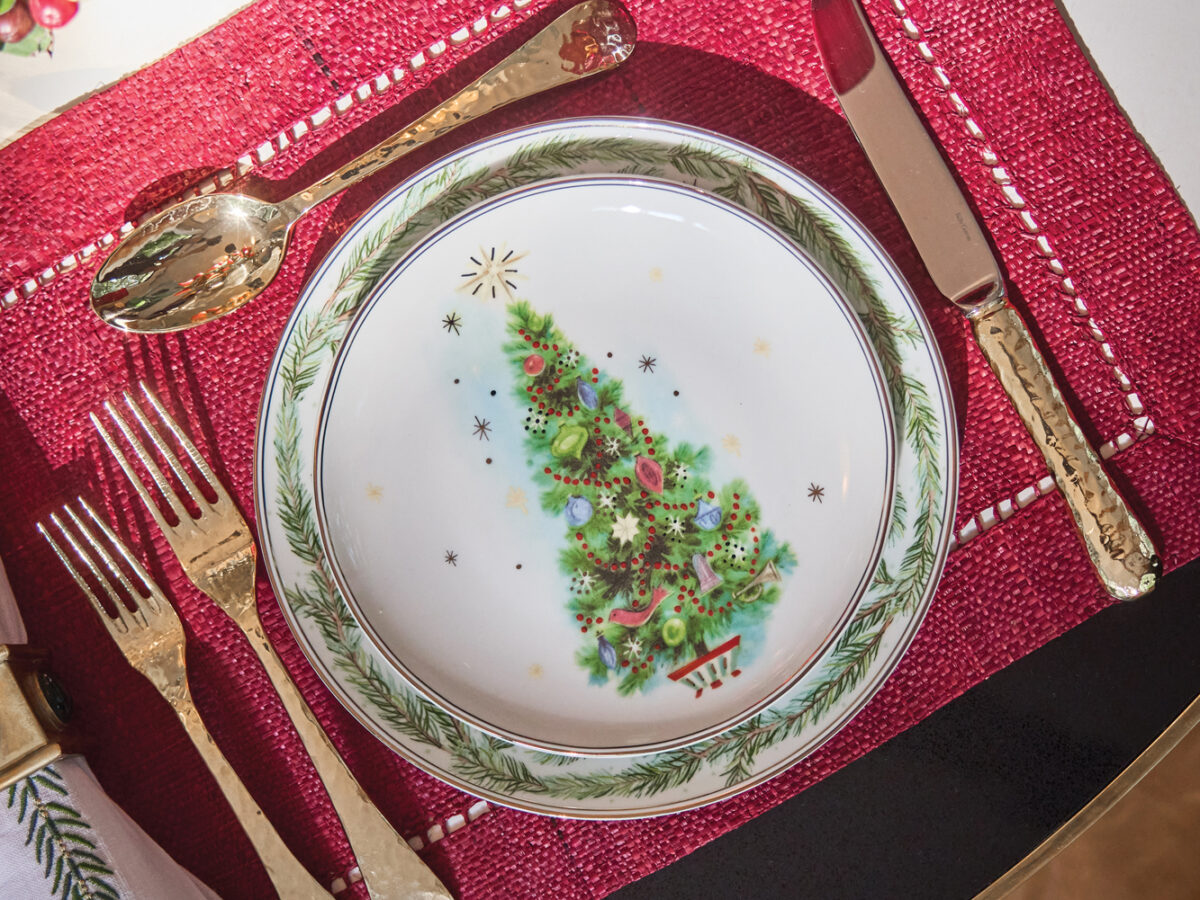 Martyn Lawrence Bullard Holiday Table Decor