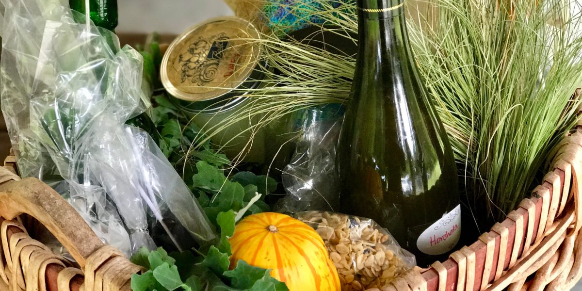 Buy Nothing Potluck Feast