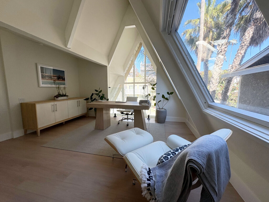 Chair A-Frame Home Office