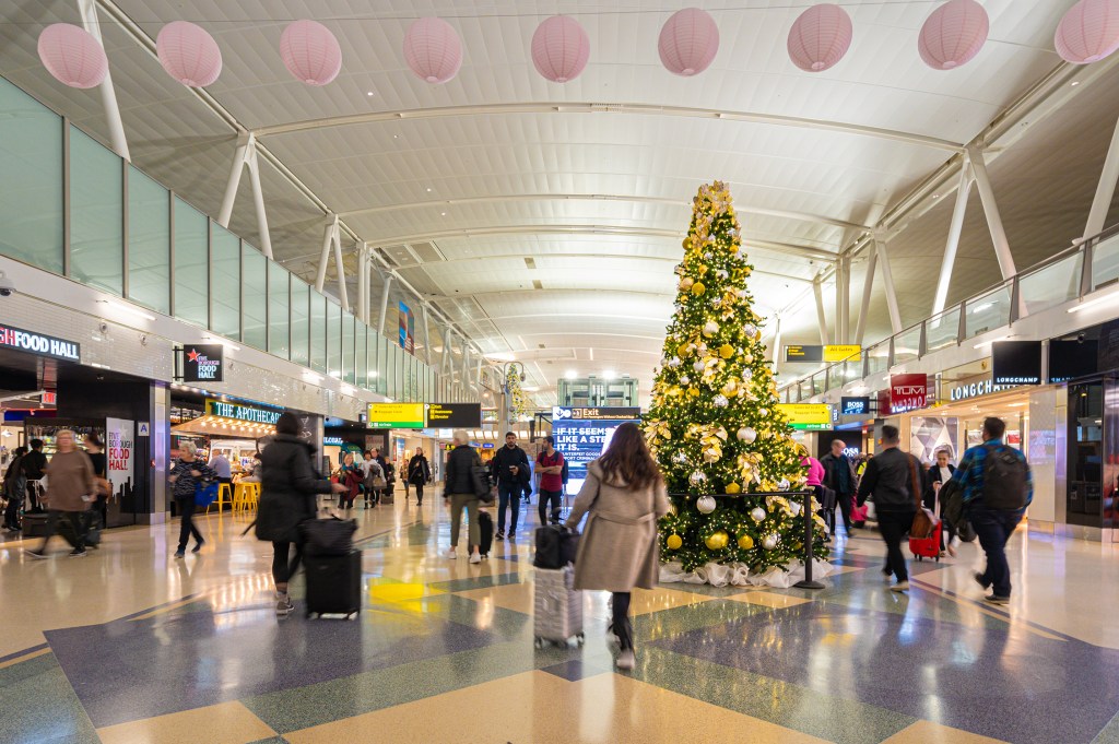 5 Airport Hacks to Follow This Holiday Travel Season, According to a Flight Attendant